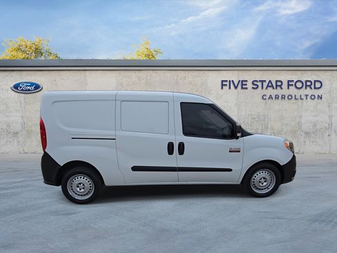 Used 2017 RAM ProMaster City Tradesman w/ Rear Back-up Camera Group image 9