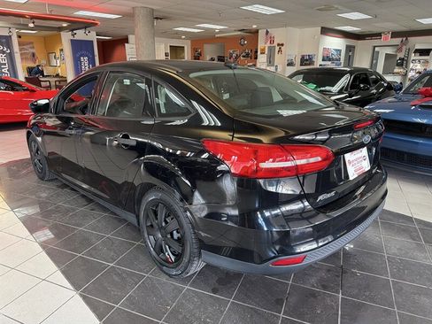 Used 2016 Ford Focus S image 8