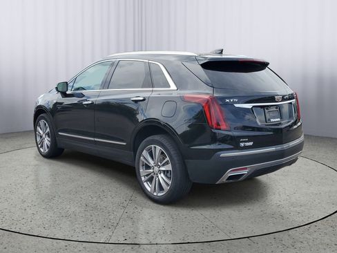 Used 2024 Cadillac XT5 Premium Luxury AWD/4WD image 4