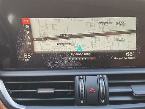 Used 2018 Alfa Romeo Giulia Ti Sport w/ Quick Order Package 22U Sport image 14