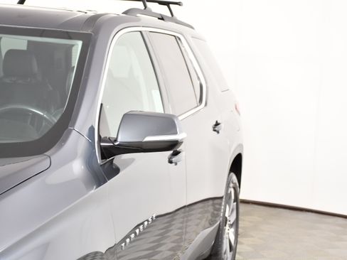 Used 2019 Chevrolet Traverse LT w/ LT Premium Package FWD image 13