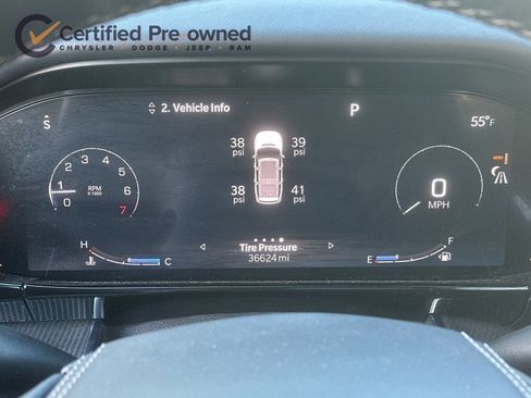 Certified 2022 Jeep Grand Wagoneer Series II image 27