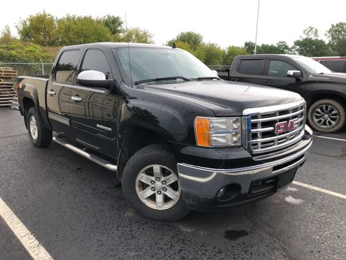 Used 2011 GMC Sierra 1500 SLE w/ Power Tech Package AWD/4WD image 3