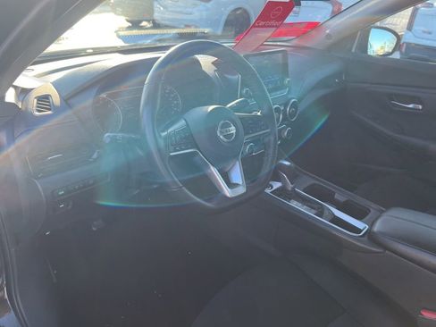 Certified 2022 Nissan Sentra SV image 6