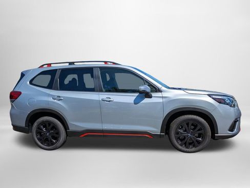 Used 2023 Subaru Forester Sport image 3