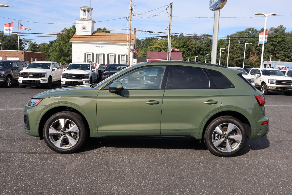 Used 2024 Audi Q5 2.0T Premium Plus w/ Premium Plus Package AWD/4WD image 14