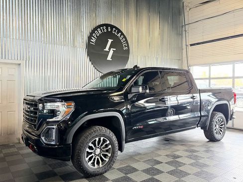 Used 2021 GMC Sierra 1500 AT4 AWD/4WD image 1