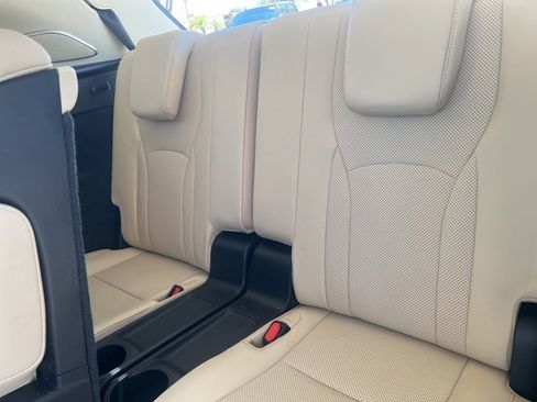 Used 2022 Lexus RX 350L Luxury image 14