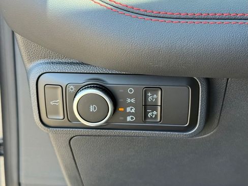 New 2026 Ford Explorer ST-Line w/ ST-Line Street Pack RWD image 15