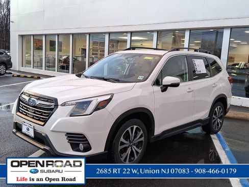 Used 2023 Subaru Forester Limited image 3