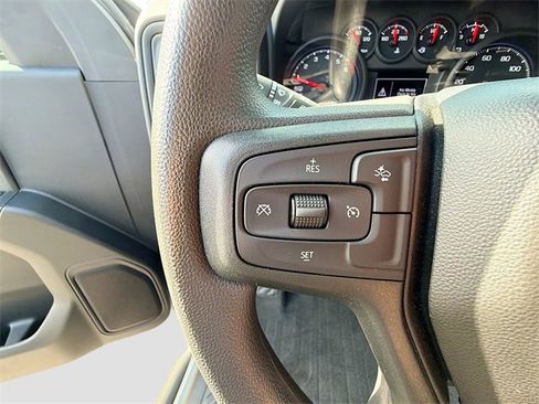 Used 2024 Chevrolet Silverado 1500 Custom image 26