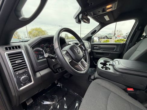 Used 2022 RAM 1500 Classic Warlock w/ Electronics Group AWD/4WD image 8