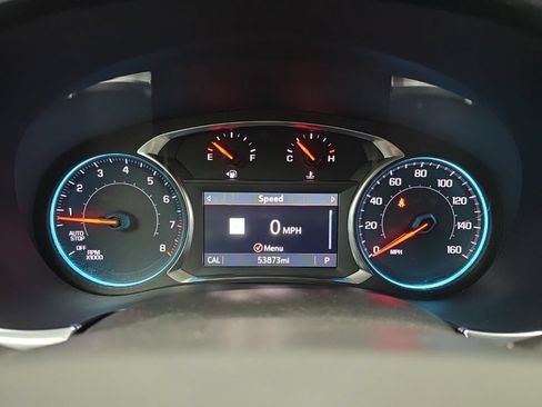Used 2023 Chevrolet Traverse RS AWD/4WD image 25