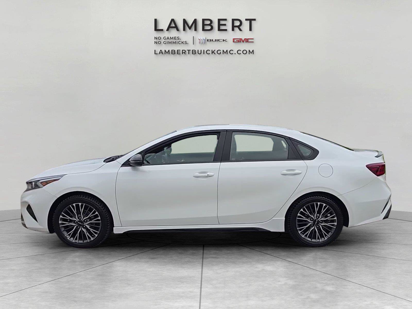 Used 2024 Kia Forte GT-Line w/ GT-Line Premium Package FWD image 2