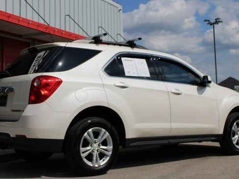 Used 2015 Chevrolet Equinox LT w/ Driver Convenience Package image 9