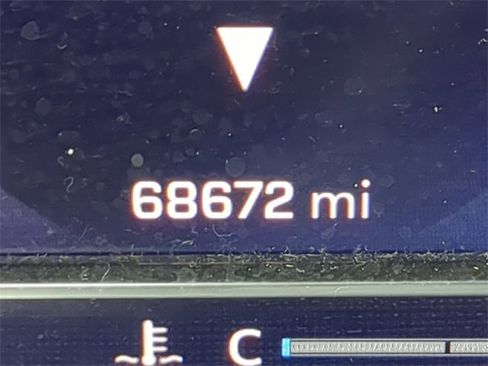 Used 2023 Chevrolet Tahoe Premier image 35