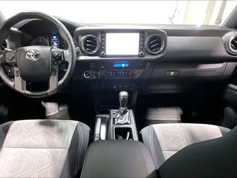 Certified 2023 Toyota Tacoma TRD Off-Road image 16