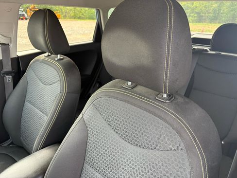 Used 2016 Kia Soul + w/ Designer's Package FWD image 15