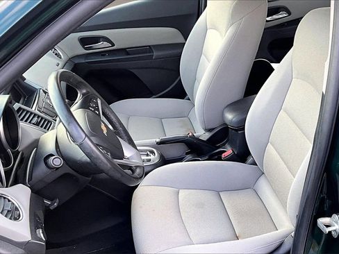 Used 2014 Chevrolet Cruze LT w/ All-Star Edition image 22