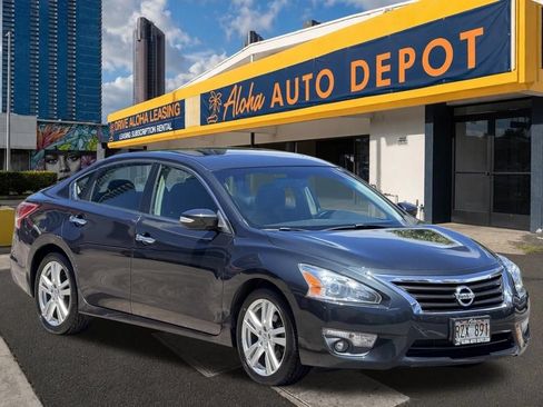 Used 2013 Nissan Altima 3.5 SV FWD image 6
