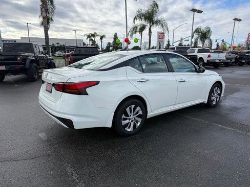 New 2025 Nissan Altima 2.5 S image 6