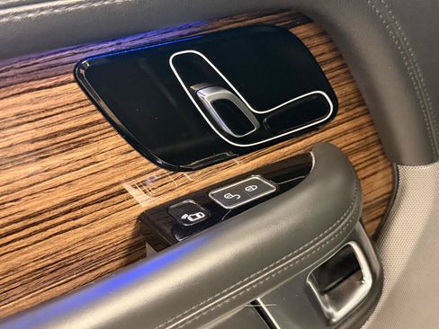 Used 2019 Land Rover Range Rover HSE AWD/4WD image 31
