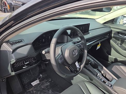 New 2025 Honda Accord EX-L image 17