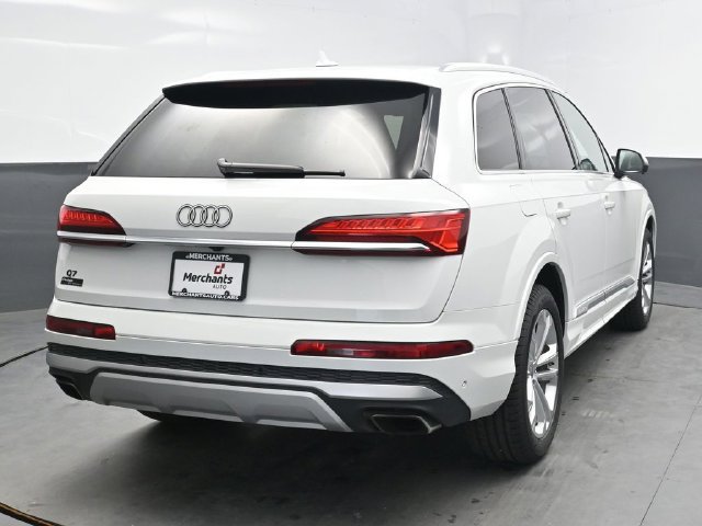 Used 2025 Audi Q7 3.0T Premium Plus AWD/4WD image 7
