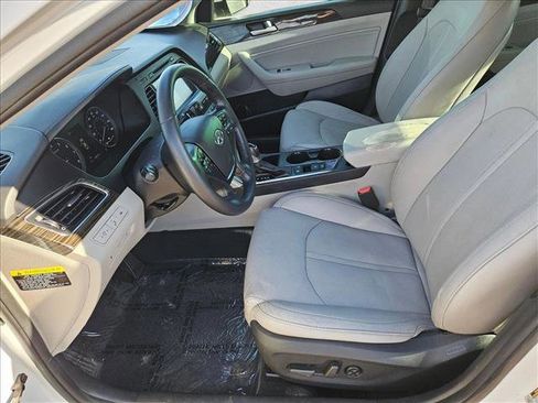 Used 2017 Hyundai Sonata Limited w/ Ultimate Package 04 image 14