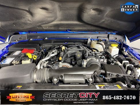 Used 2023 Jeep Gladiator Mojave w/ Trailer Tow Package image 35