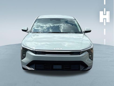 Used 2026 Kia K4 FWD image 2