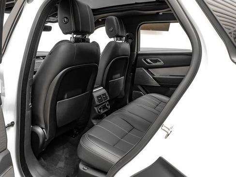 Used 2019 Land Rover Range Rover Velar R-Dynamic SE AWD/4WD image 31
