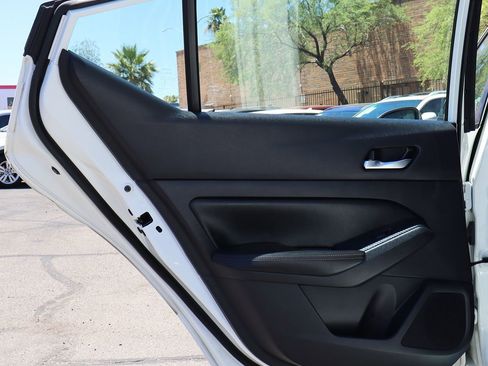 Used 2020 Nissan Altima 2.5 SR FWD image 29