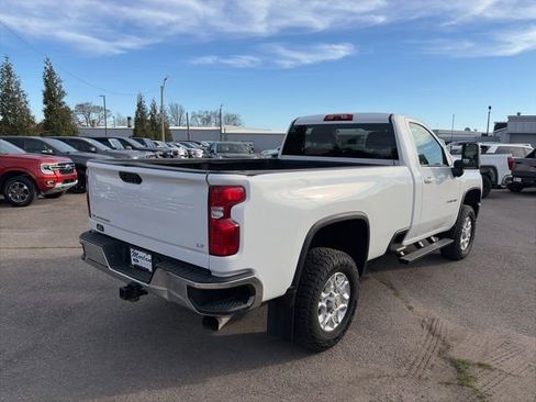 Used 2021 Chevrolet Silverado 3500 LT w/ Convenience Package image 6