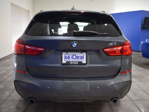Used 2018 BMW X1 xDrive28i image 3