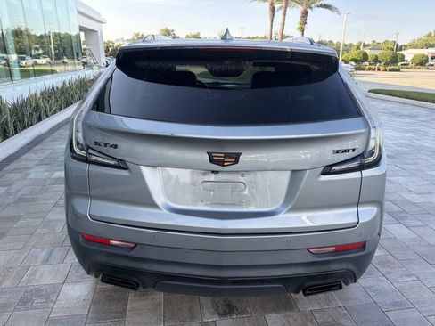 Used 2023 Cadillac XT4 Sport FWD image 3