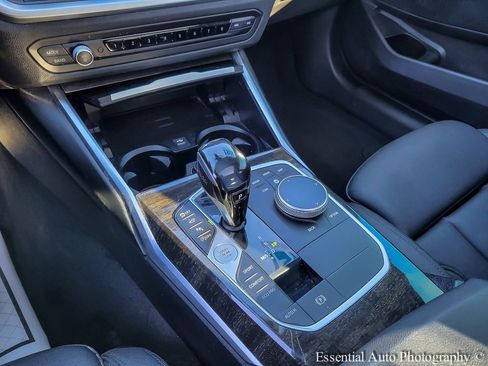 Used 2021 BMW 330i xDrive 330i xDrive w/ Convenience Package image 24