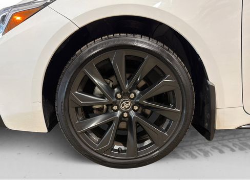 Used 2023 Toyota Corolla SE w/ Carpet Mat Package (TMS) FWD image 45