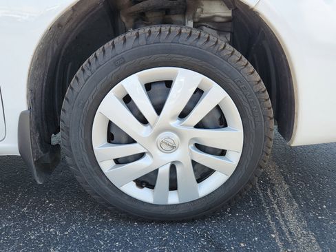 Used 2020 Nissan NV200 SV w/ Sliding Glass Door Package image 6