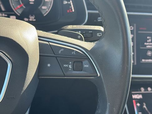 Used 2023 Audi Q7 3.0T Prestige w/ Prestige Package image 20