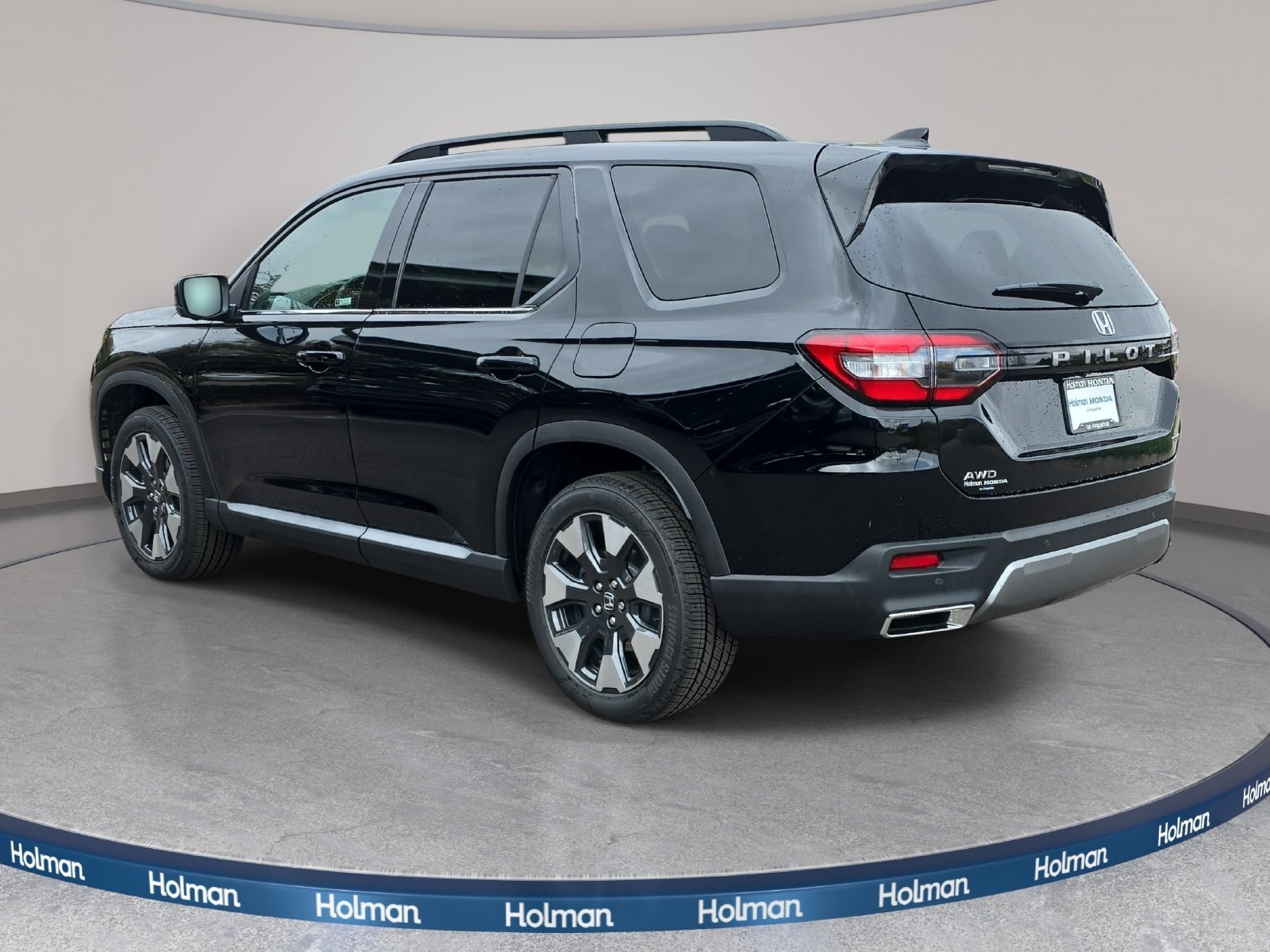 New 2026 Honda Pilot Touring image 7