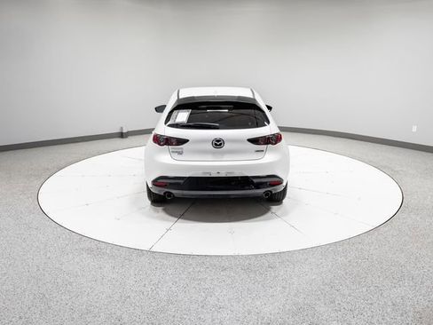 Used 2019 MAZDA MAZDA3 AWD Hatchback w/ Preferred Pkg image 31