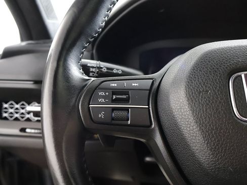 Used 2023 Honda Accord Sport image 40