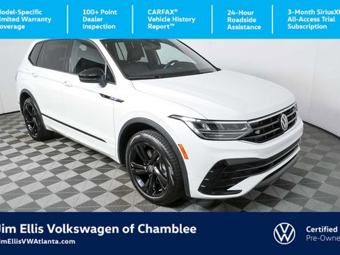 Used 2024 Volkswagen Tiguan SE R-Line image 1