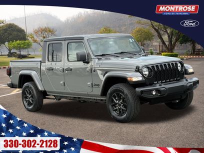 Used 2022 Jeep Gladiator Sport