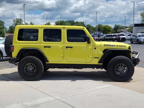 Used 2022 Jeep Wrangler Unlimited Sport AWD/4WD image 4