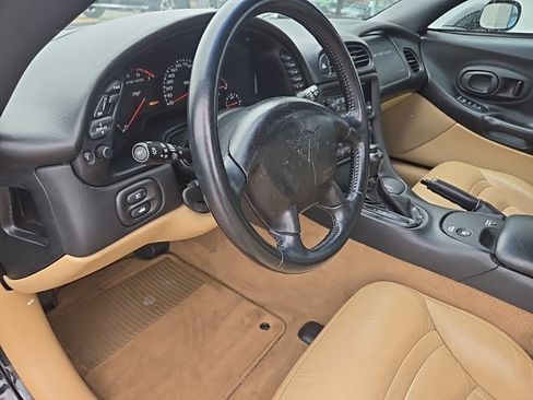 Used 2003 Chevrolet Corvette Convertible w/ Preferred Equipment Group1 image 36