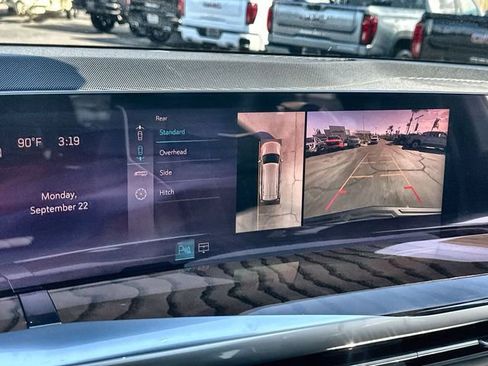 New 2025 Cadillac Escalade Premium Luxury Platinum image 15