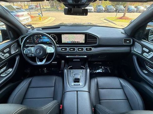 Used 2023 Mercedes-Benz GLS 450 4MATIC w/ AMG Line Exterior image 23