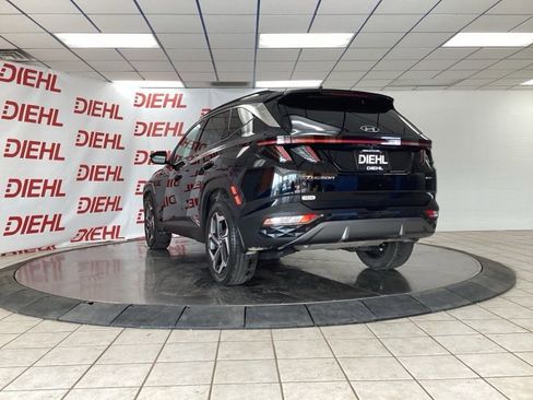 Used 2023 Hyundai Tucson Limited AWD/4WD image 5